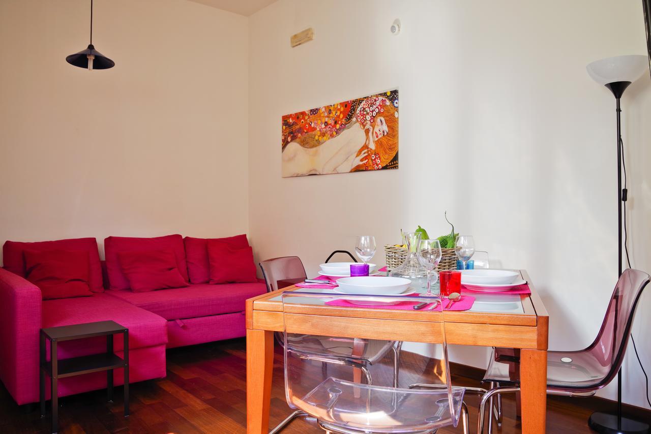 Bed And Travel Apartment Dogana Regia 15 Salerno Exteriör bild